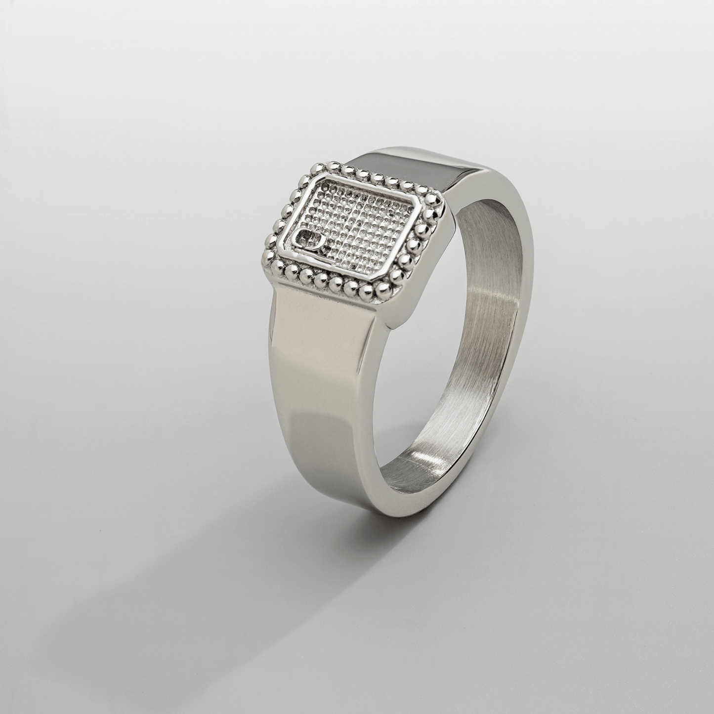 Royal Signet Ring | Silver | Unisex | Stainless Steel | Royal Crest Design | Classic Style | Steven & Levon