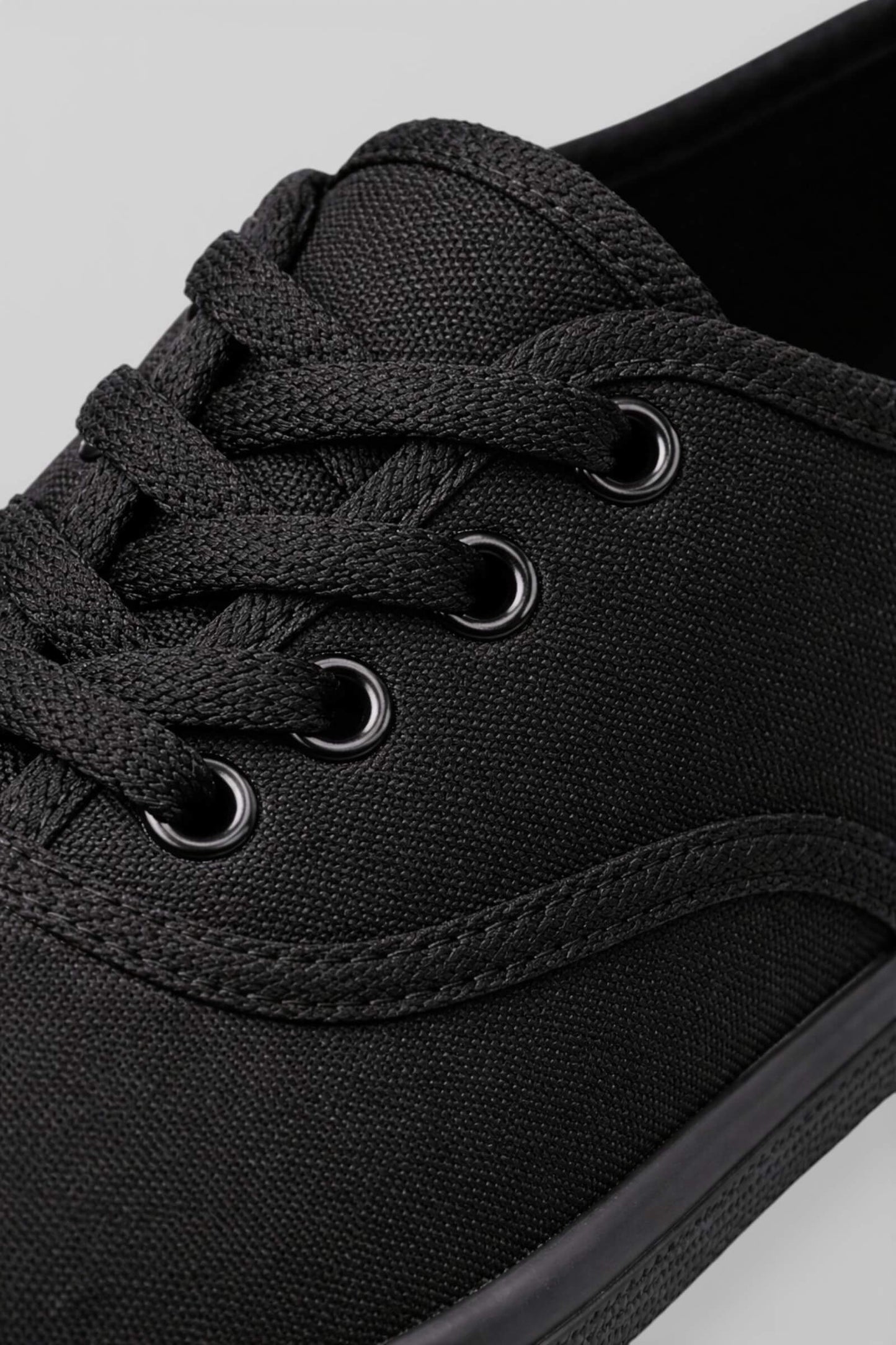 Caurelle Lightweight Trainers | Women | Breathable Comfort Sneakers | Steven & Levon