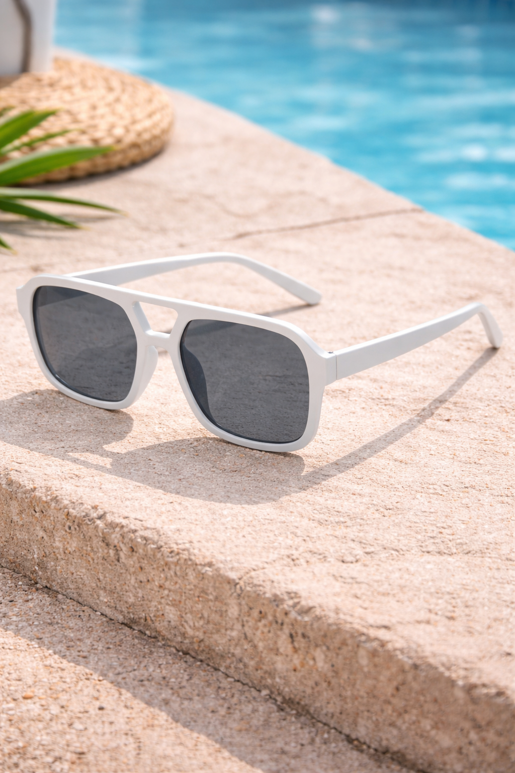 Men's Square Frame Sunglasses | UV Protection | Everyday Eyewear | Steven & Levon