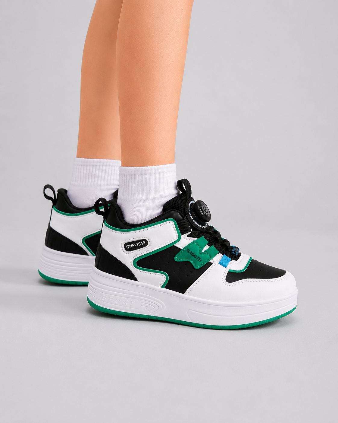 Kids Roller Sneakers | LED Wheel Shoes | Outdoor Sports Trainers | Light-Up Casual Shoes | Steven & Levon