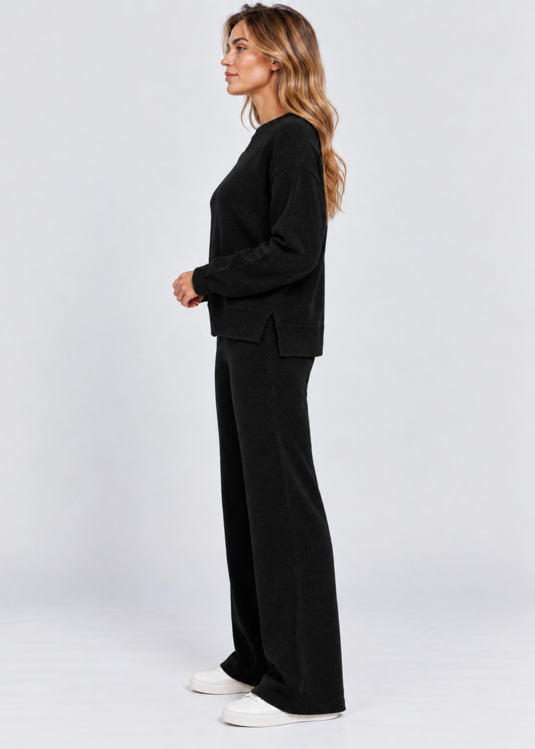 Women's Lounge Set | Soft Two-Piece Outfit | Relaxed Everyday Fit | Steven & Levon