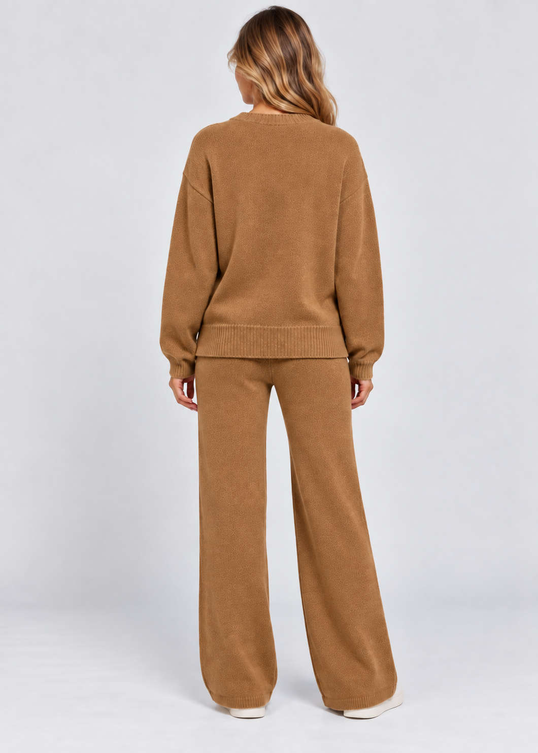 Women's Lounge Set | Soft Two-Piece Outfit | Relaxed Everyday Fit | Steven & Levon