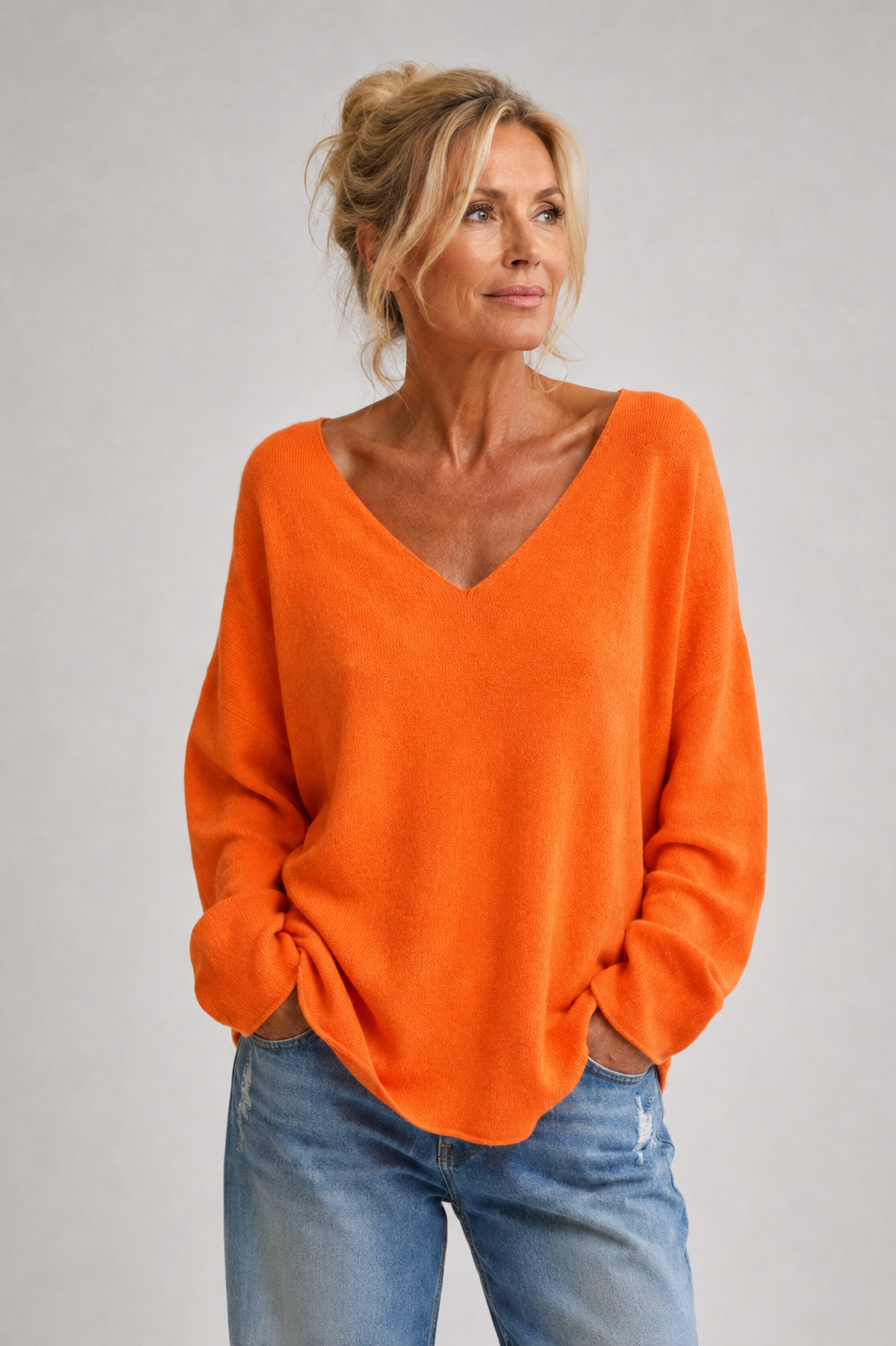Casual V-Neck Long Sleeve Top | Women | Cotton Blend | Relaxed Fit Long Sleeve Everyday Wear | Steven & Levon