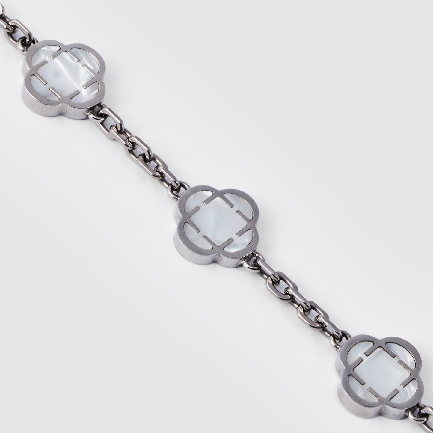 White Clover Stone Bracelet | Men | Stainless Steel | Silver & Gold | Clover Design | Steven & Levon