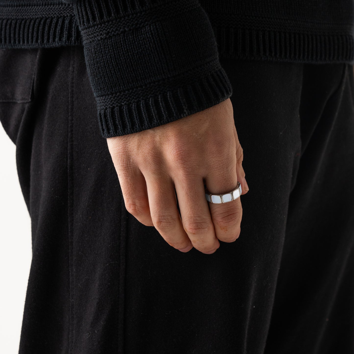 White Stone Band Ring | Gold or Silver | Unisex | Stainless Steel | White Stone Detail | Classic Style | Steven & Levon