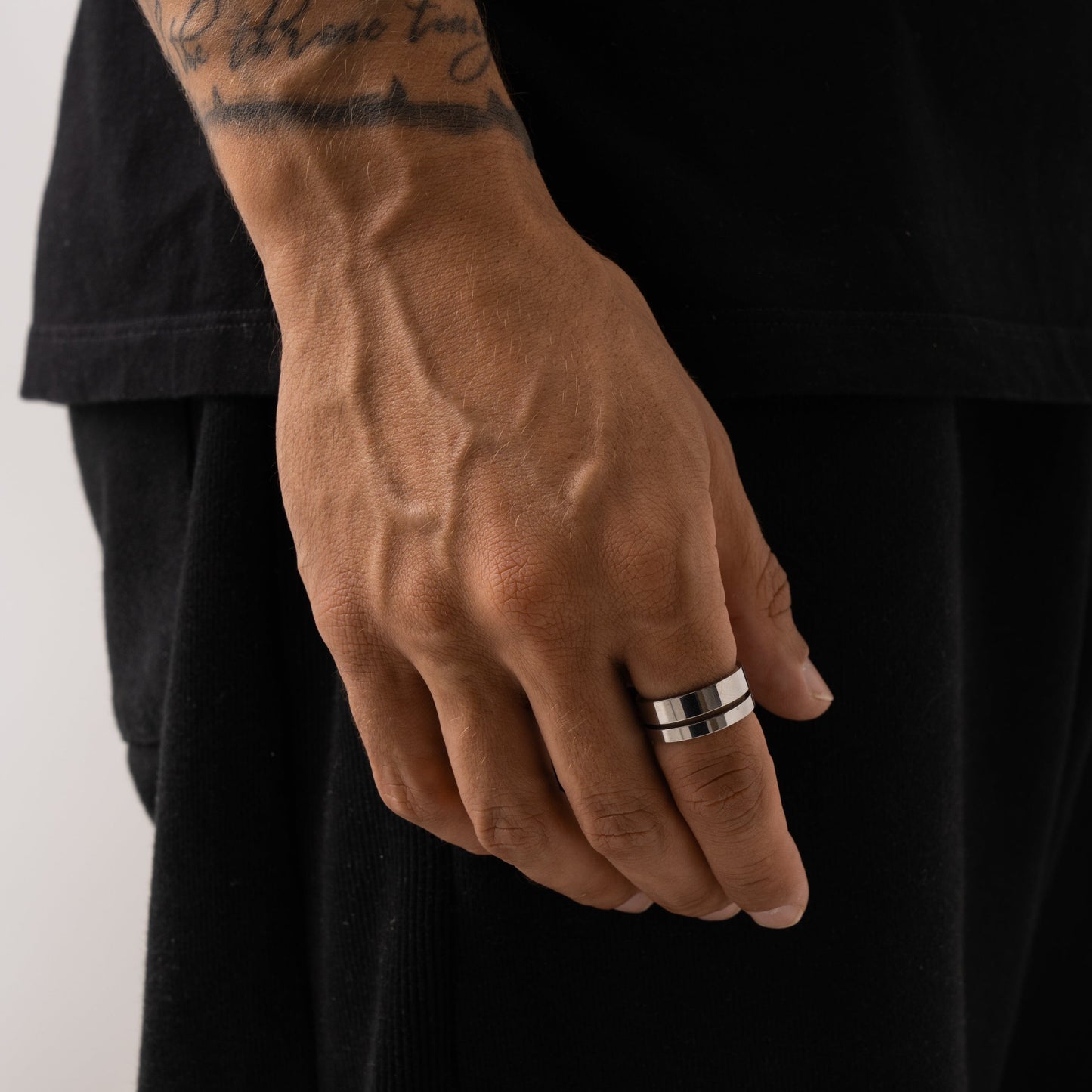 Flat Band Ring | Gold, Silver or Black | Unisex | Stainless Steel | 5mm | Minimalist Style | Steven & Levon