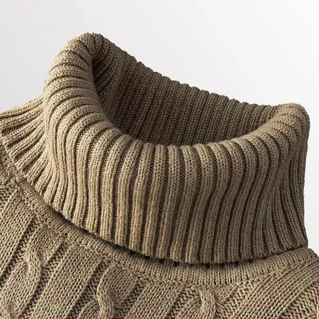 Heidi | Men's Turtleneck Sweater in Fluffy Fabric 1