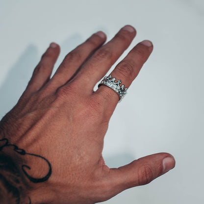 Crown Ring | Silver | Unisex | Stainless Steel | Royal Crown Design | Statement Jewelry | Steven & Levon