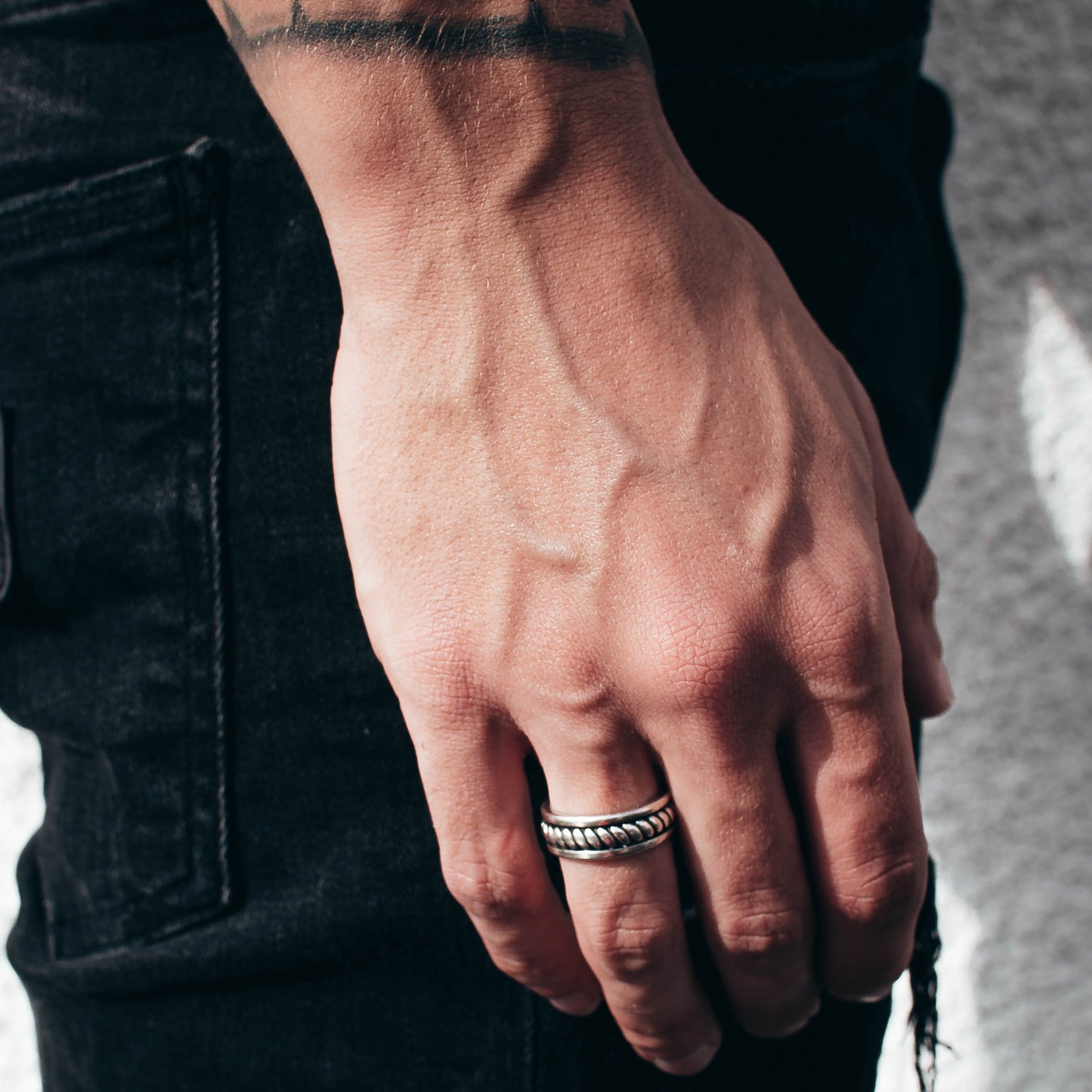 Rope Ring | Gold or Silver | Unisex | Stainless Steel | Twisted Rope Design | Classic Style | Steven & Levon