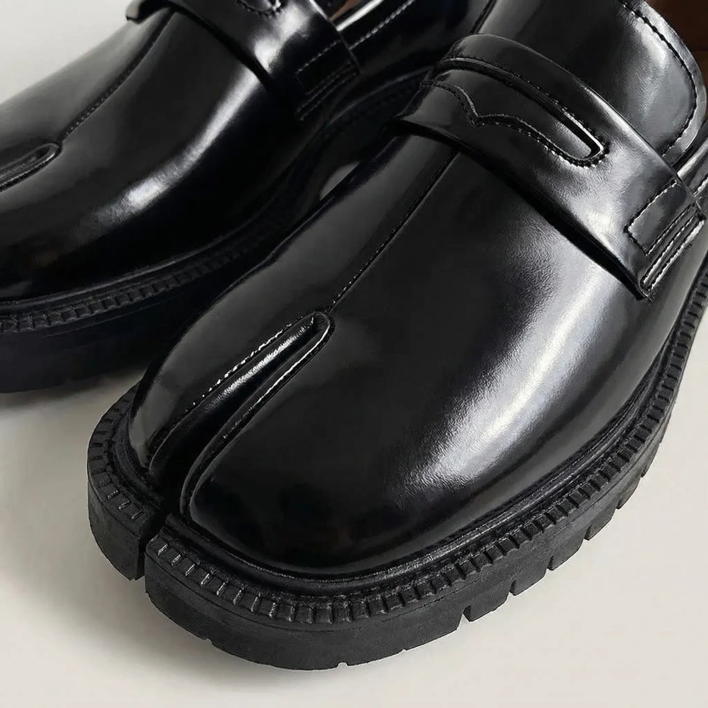 Splitova - Split Toe Thick Sole Loafer  Casual Everyday Wear