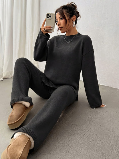 Women's Knit Lounge Set | Soft Two-Piece Outfit | Relaxed Fit | Steven & Levon