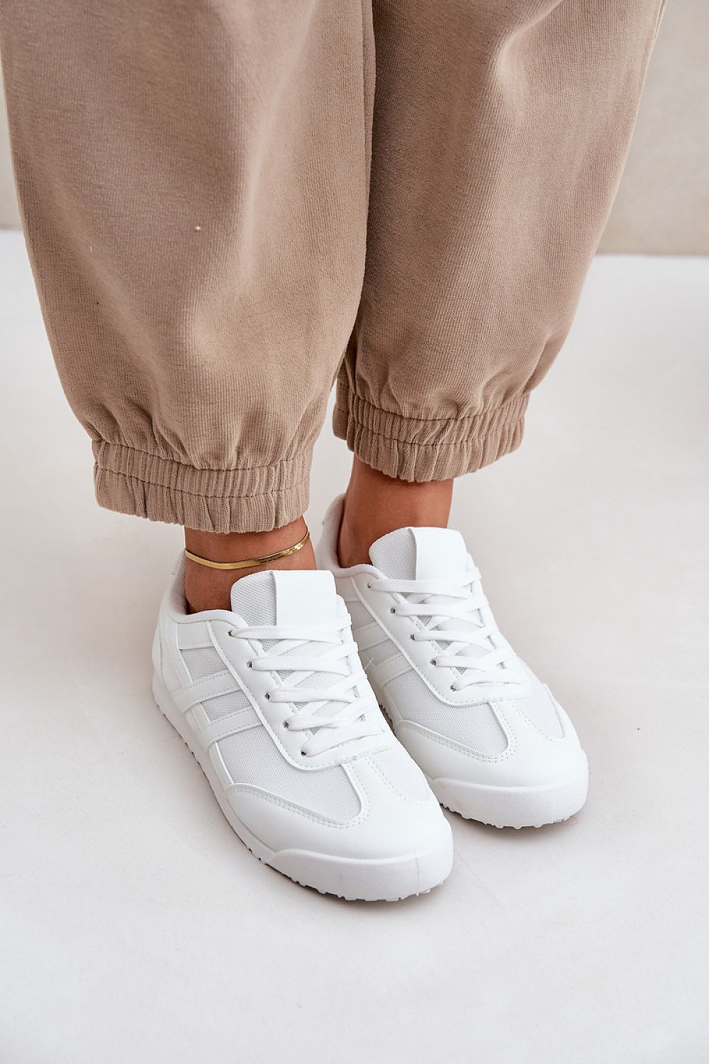 Women's Mesh Casual Sneakers | Women | Breathable Mesh Knit | Lightweight Lace-Up Trainers | Casual Everyday Shoes | Steven & Levon