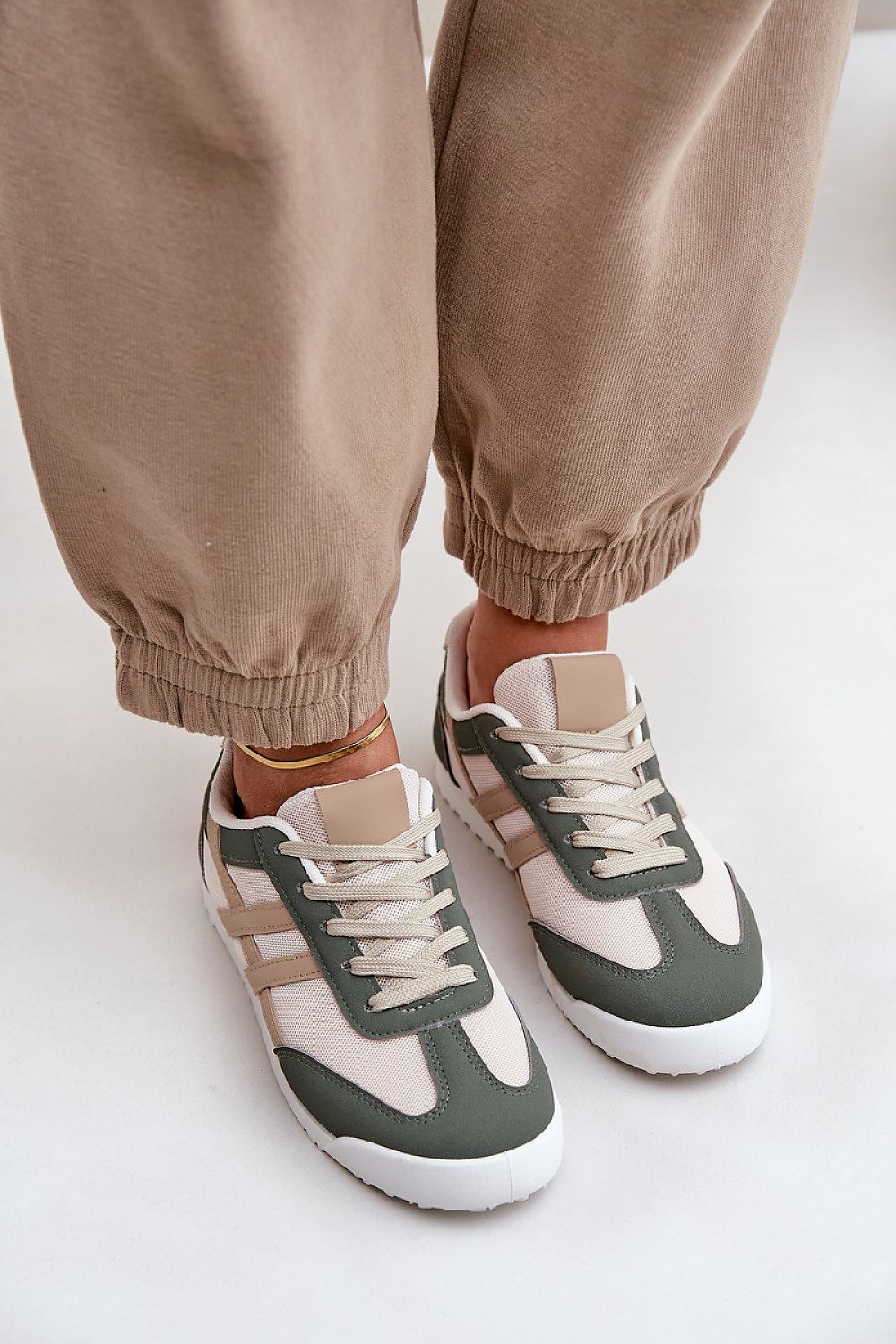 Women's Mesh Casual Sneakers | Women | Breathable Mesh Knit | Lightweight Lace-Up Trainers | Casual Everyday Shoes | Steven & Levon