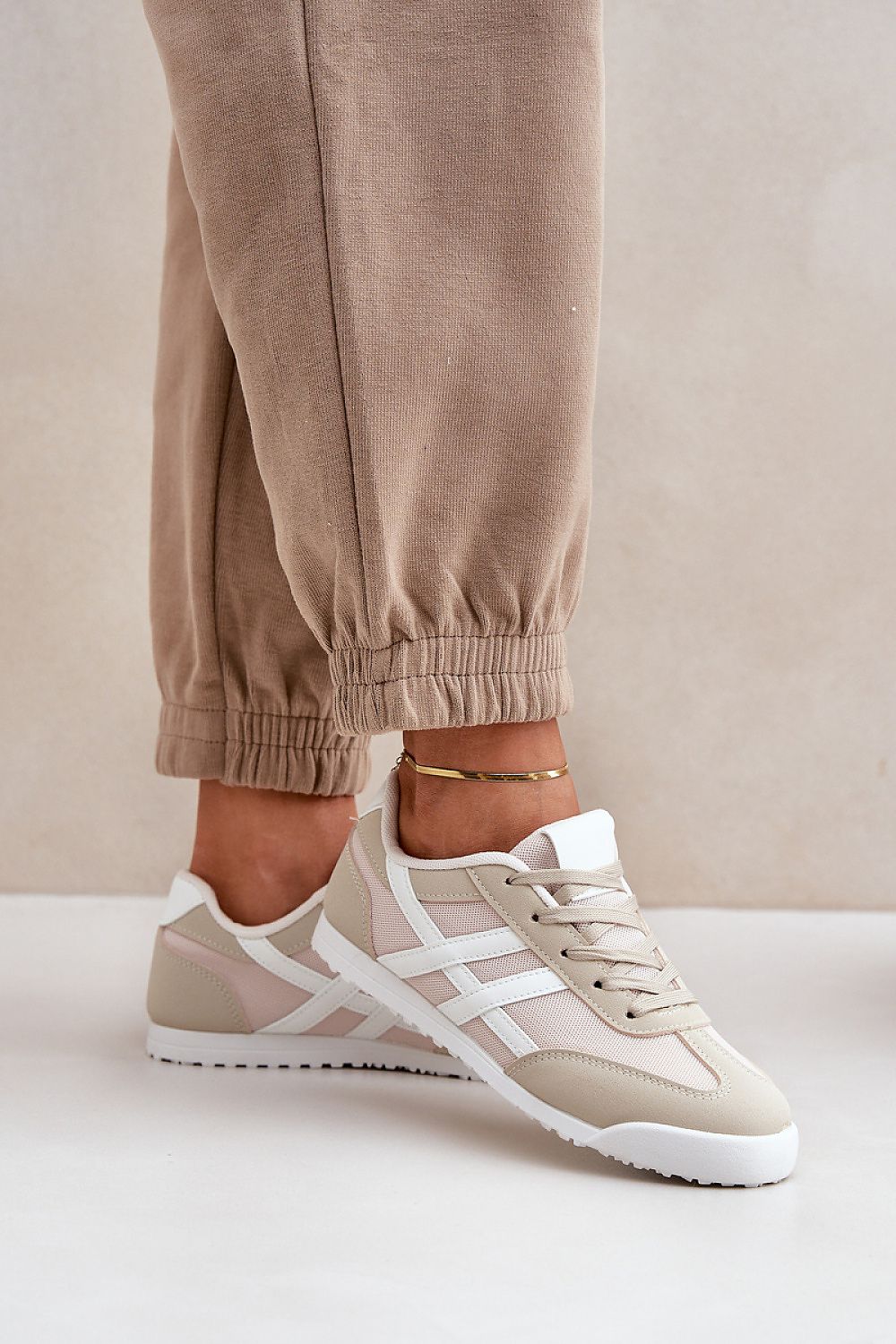 Women's Mesh Casual Sneakers | Women | Breathable Mesh Knit | Lightweight Lace-Up Trainers | Casual Everyday Shoes | Steven & Levon