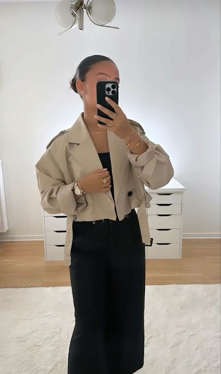 Women's Short Trench Coat | Women | Lightweight Fabric Blend | Double-Breasted | Steven & Levon