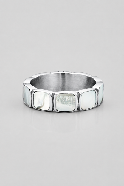 White Stone Band Ring | Gold or Silver | Unisex | Stainless Steel | White Stone Detail | Classic Style | Steven & Levon