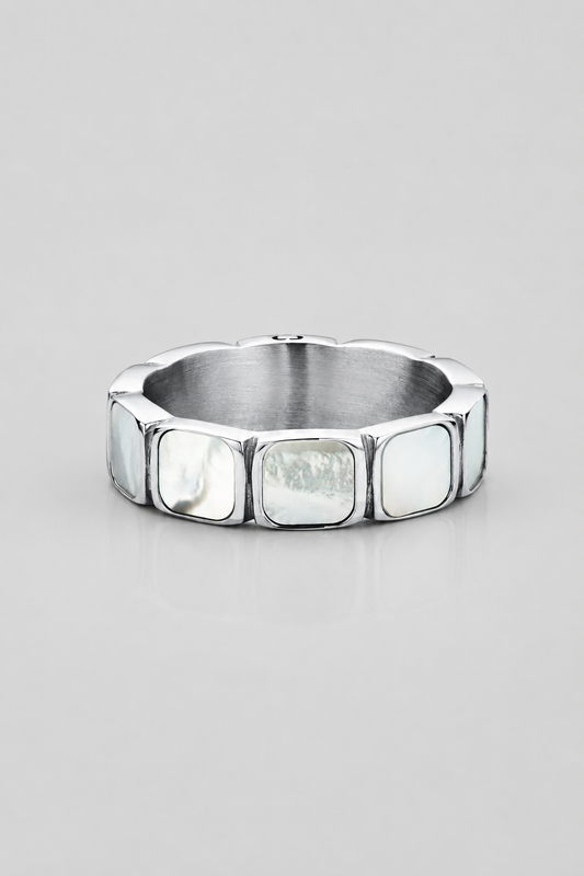 White Stone Band Ring | Gold or Silver | Unisex | Stainless Steel | White Stone Detail | Classic Style | Steven & Levon