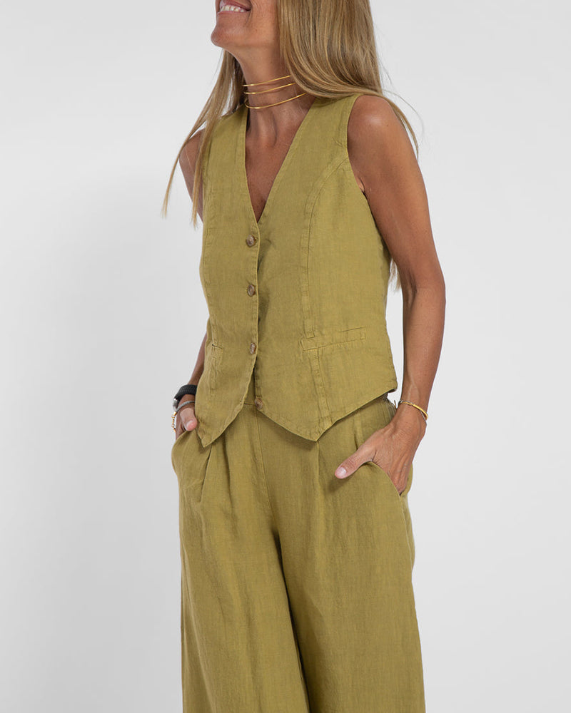 Linen 2-Piece Set | Women | Linen | Wide-Leg Trousers | Button Vest | Steven & Levon